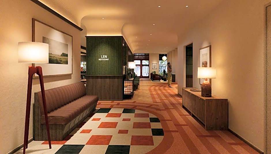 Len's Hotel