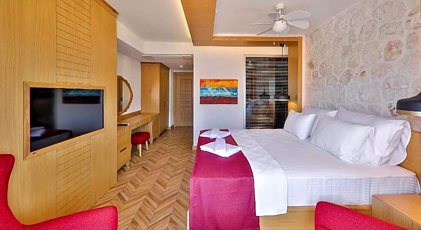 Atalante Hotel