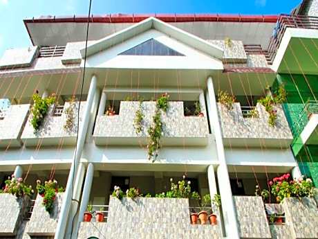Hotel Shivalik - Best Himalaya View Hotel In Almora