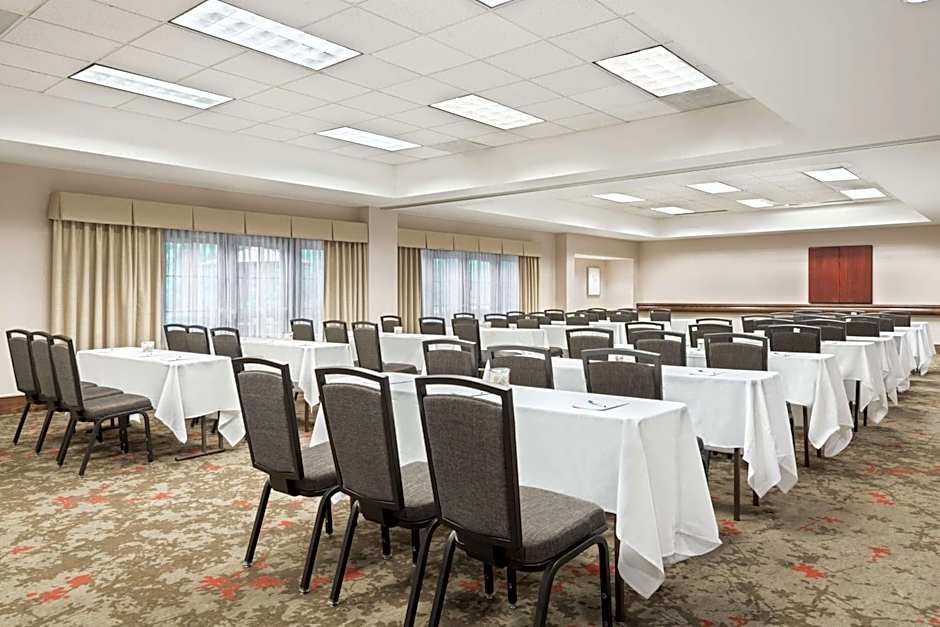Homewood Suites By Hilton Raleigh-Crabtree Valley