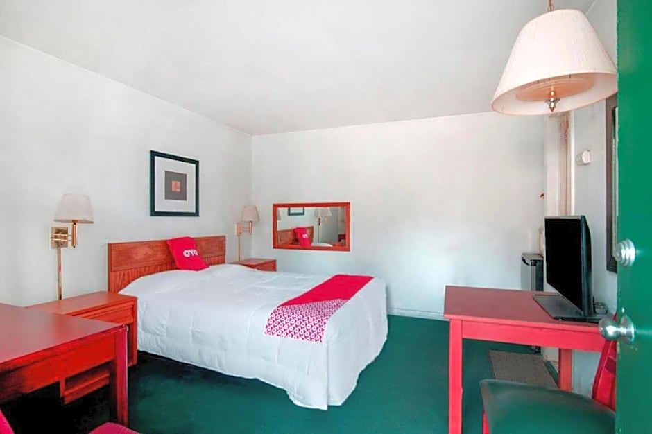 OYO Hotel Dalton PA I-81