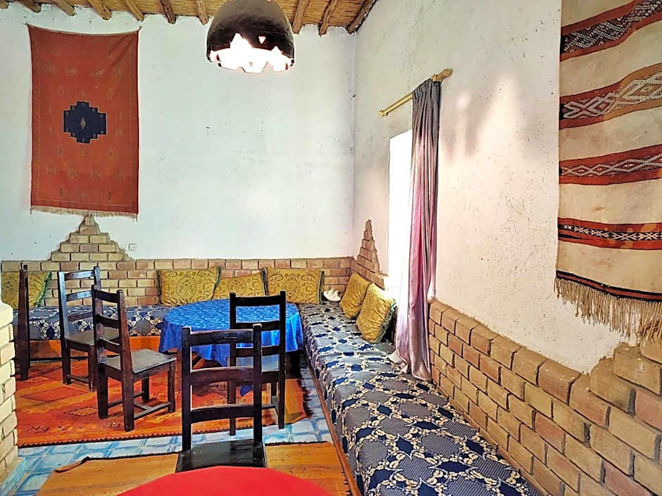 La Maison Rural Camp 4 Night