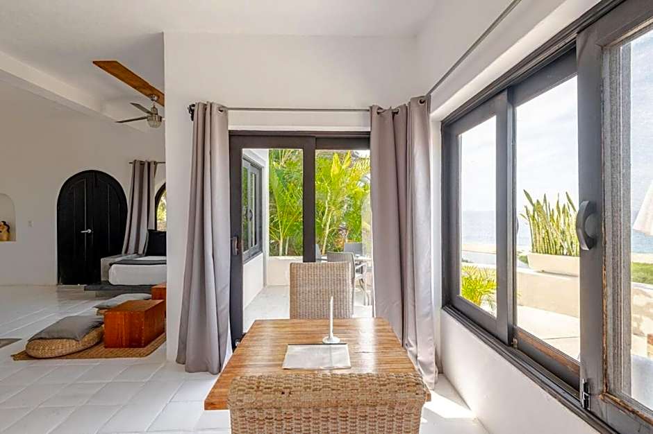 Villas La Mar - Adults 15 plus