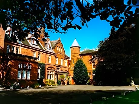Savoy Park Hotel