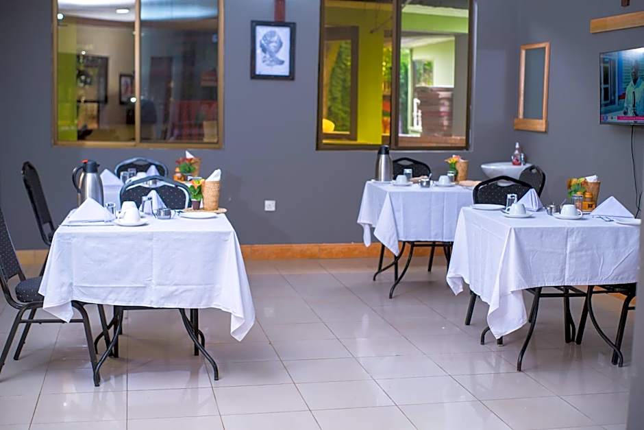 Arusha Giraffe Lodge