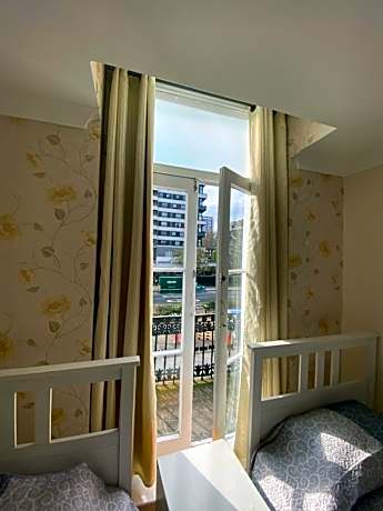 Twin Room with Balcony