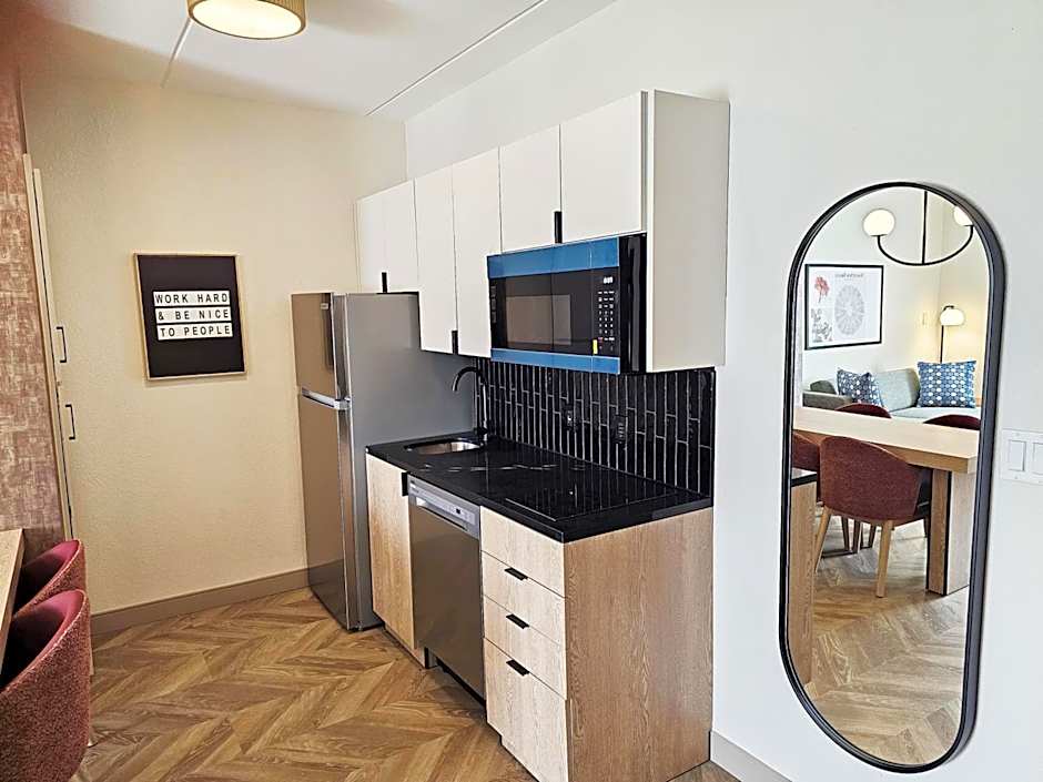 Sonesta Simply Suites Nanuet