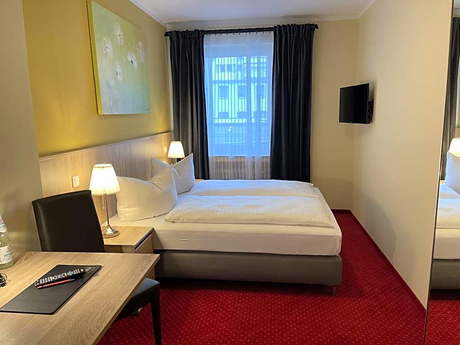 Palm Premium Hotel & Apartments