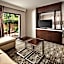 DoubleTree by Hilton Claremont