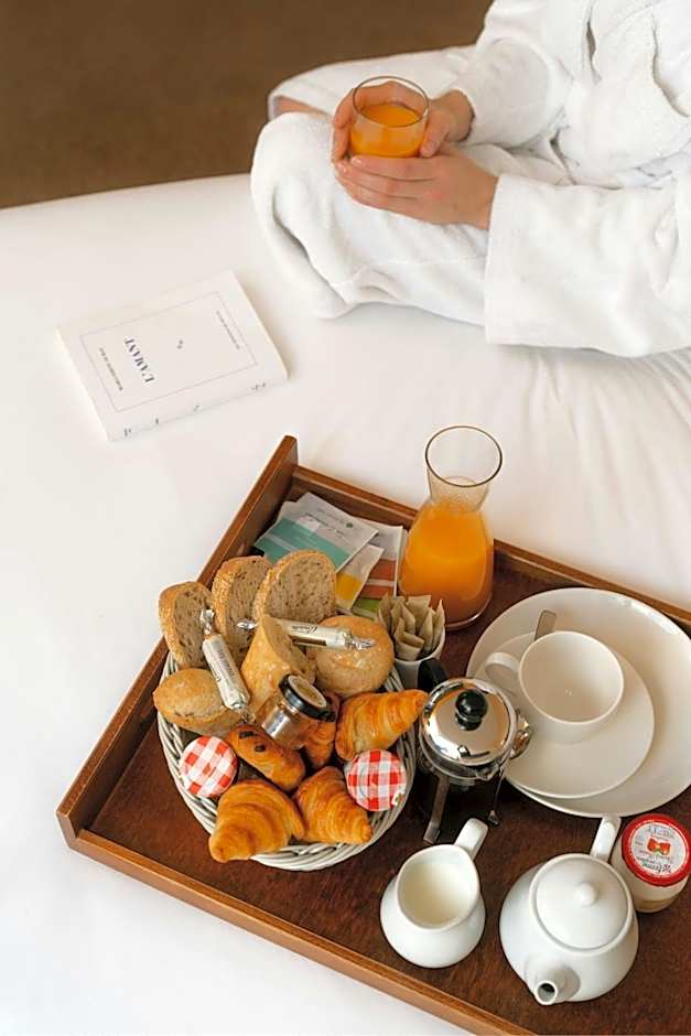 Sheraton Paris Charles de Gaulle Airport Hotel