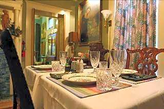 Stay Fairfield - Fairfield Place and Fairfield Manor Bed & Breakfast