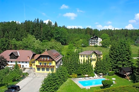 HOTEL Jerolitsch