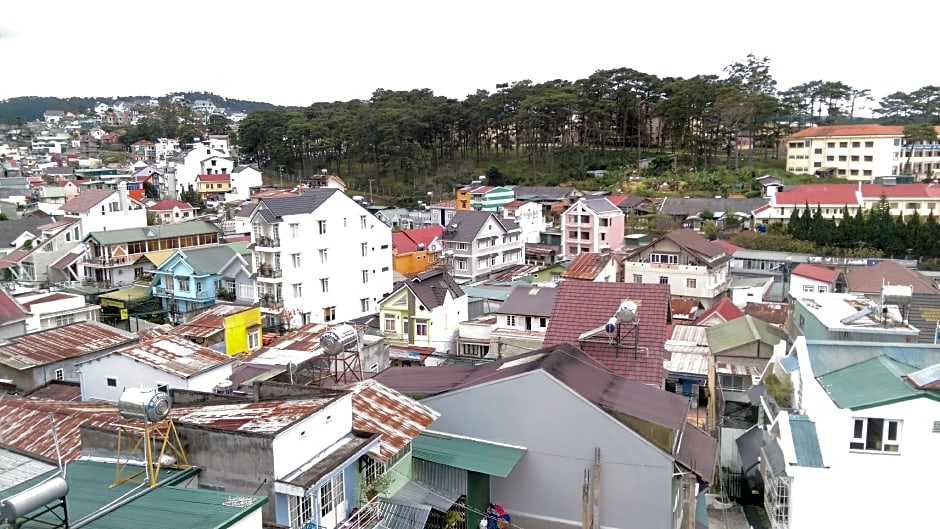 Hai Long Vuong Hotel