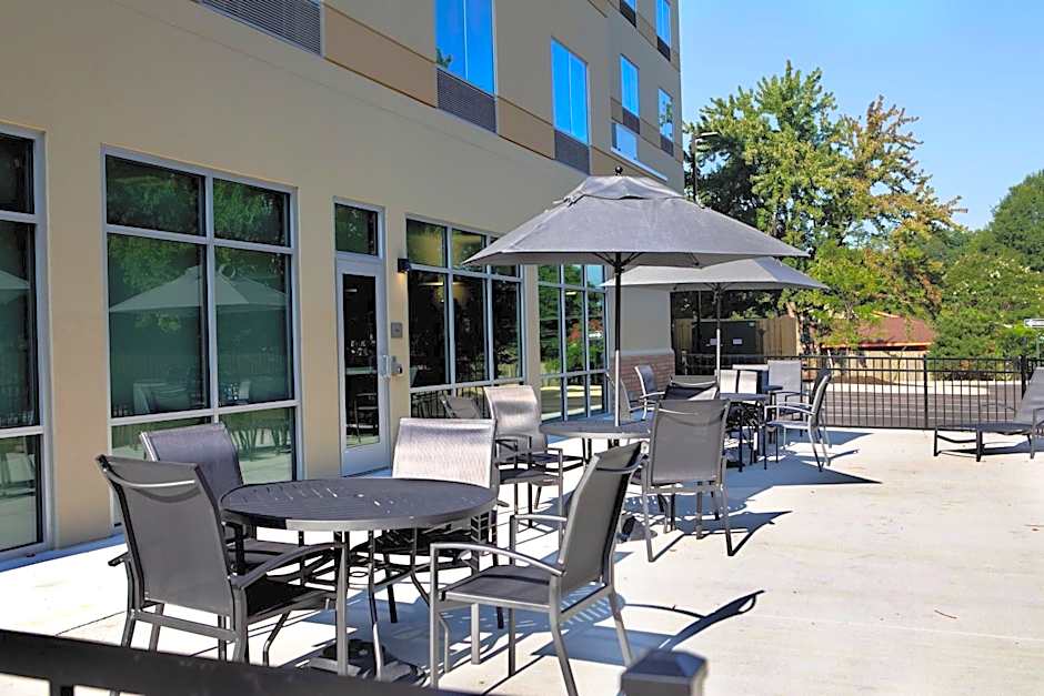 Fairfield Inn & Suites by Marriott Richmond Airport