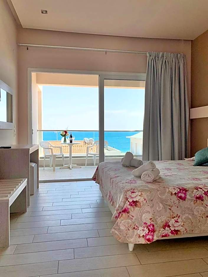 Saradari Beach Hotel - Adults Only