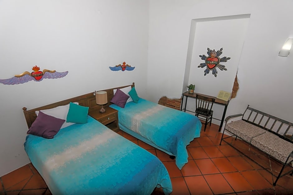 Las Mariposas Eco-Hotel & Studios