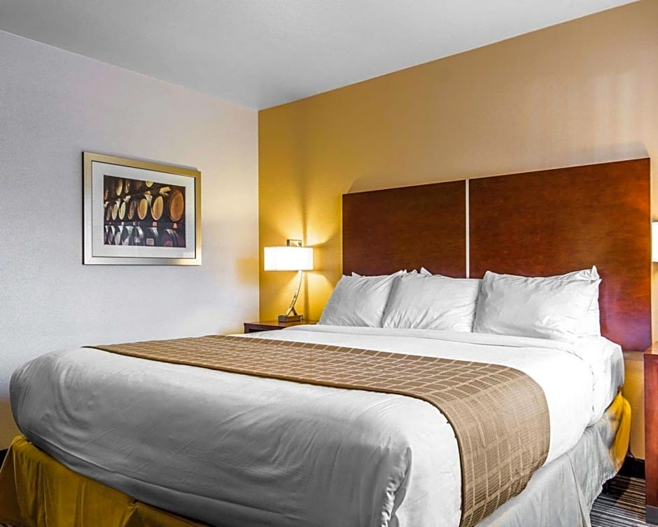 Quality Inn Martinez