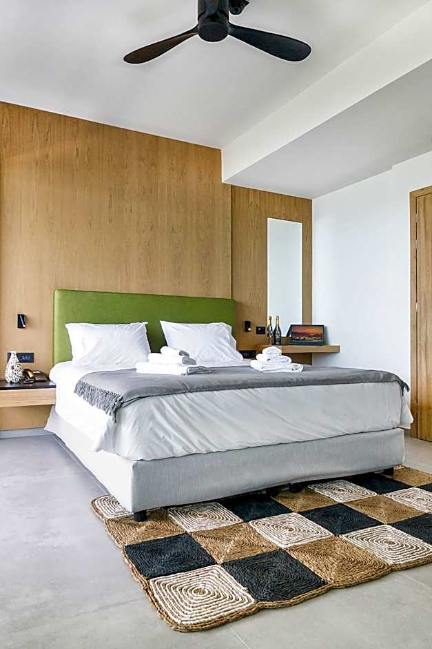 SAVUS Boutique Hotel