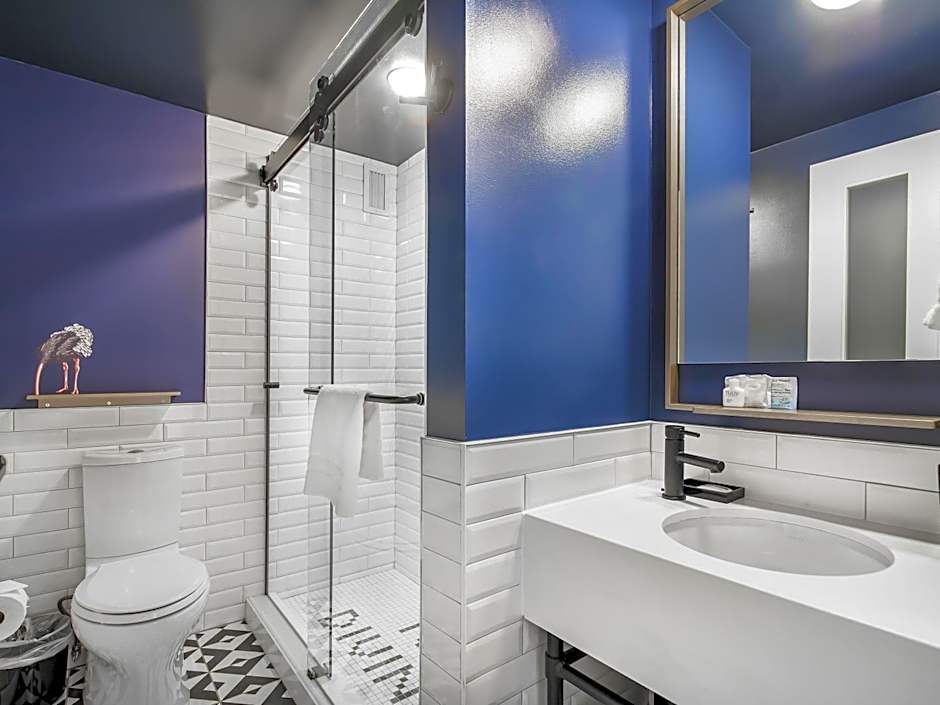 Hotel Belmont Vancouver MGallery