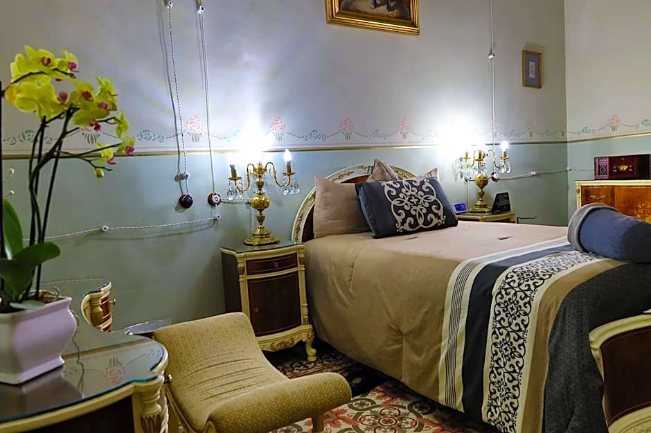 Azcami Boutique Hotel