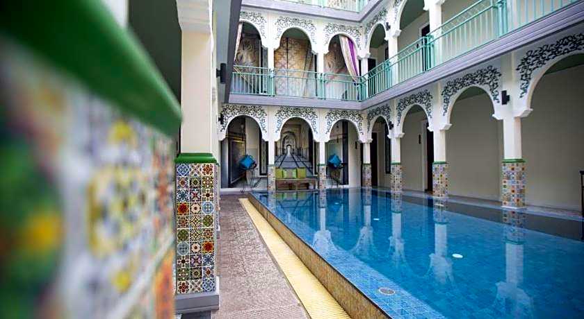 The Grand Morocc Hotel