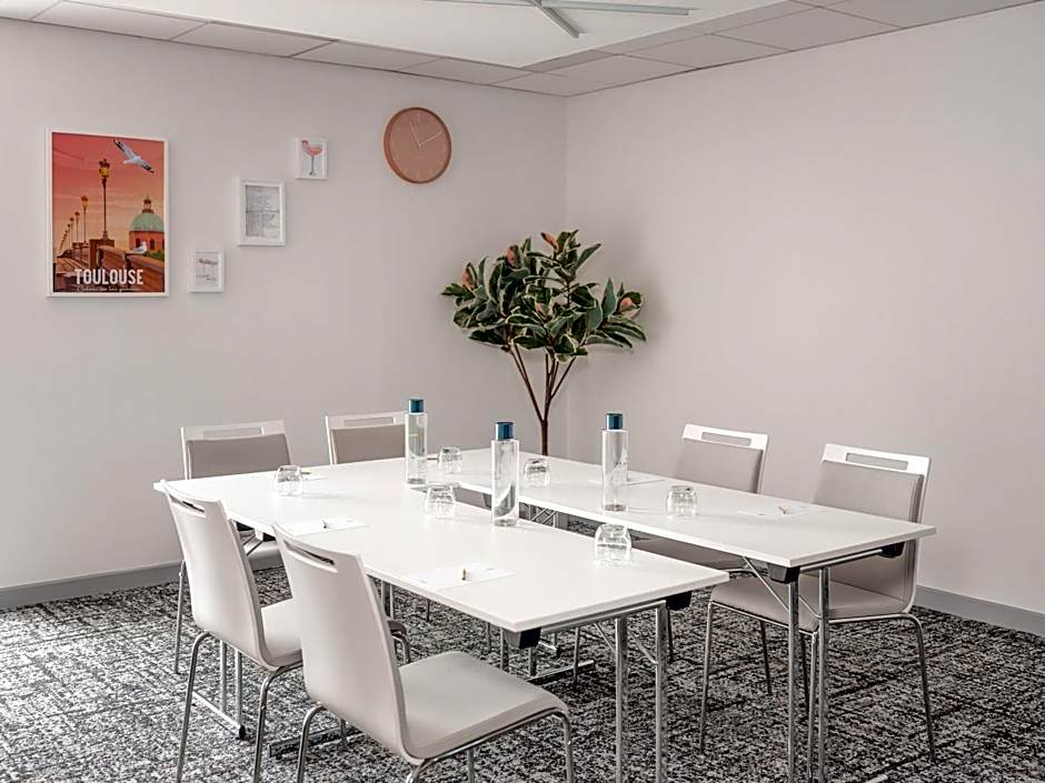 Holiday Inn Toulouse Airport By IHG