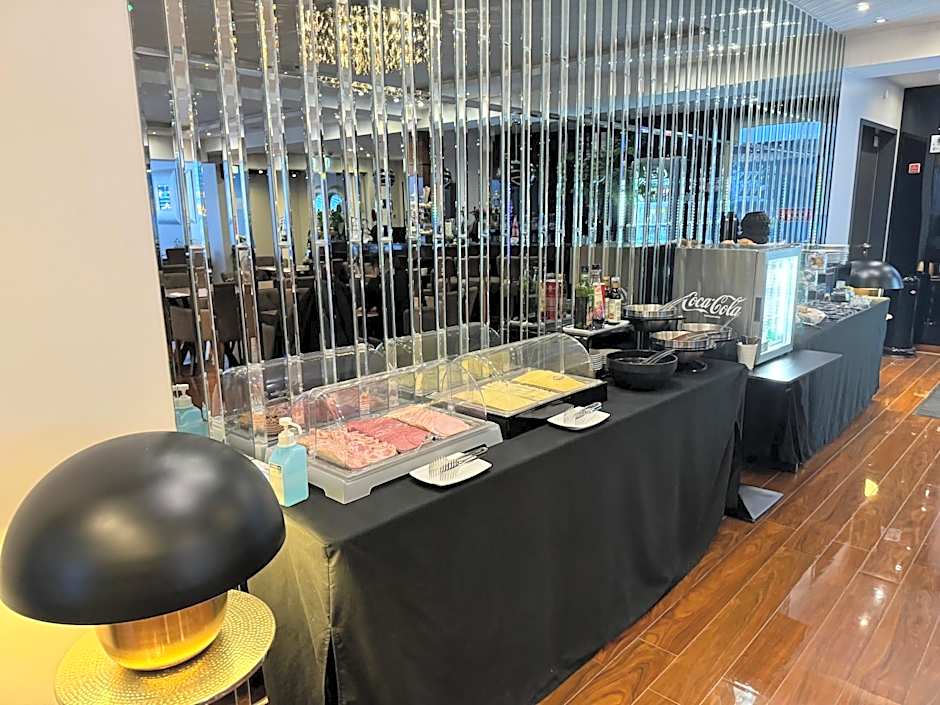 Hotel Starton am Ingolstadt Village