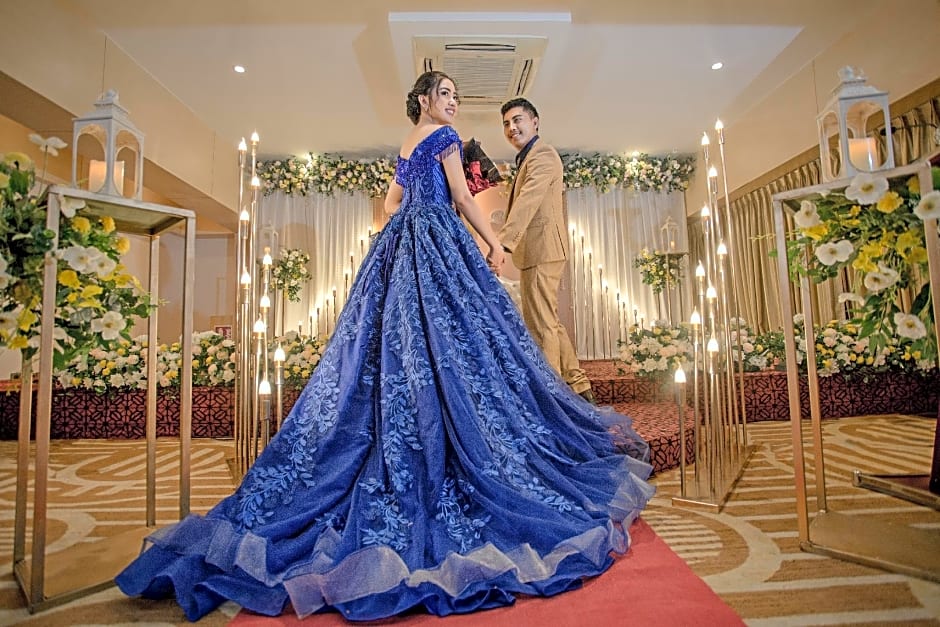 Esperado Lake View Hotel