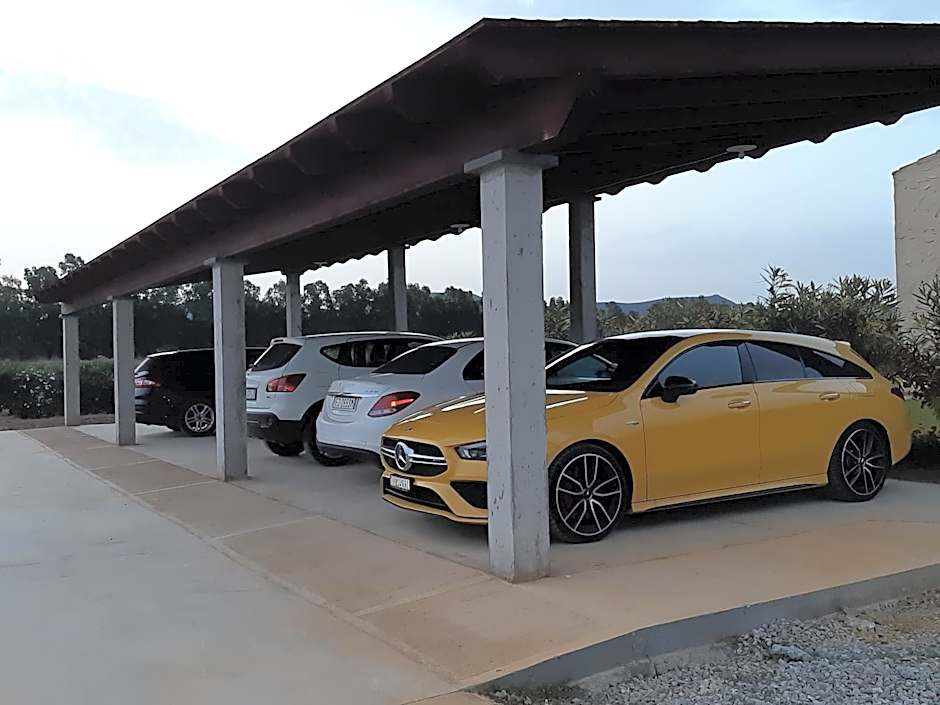 Agriturismo Is Solinas