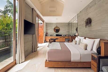 Royal One-Bedroom Villa with Private Pool