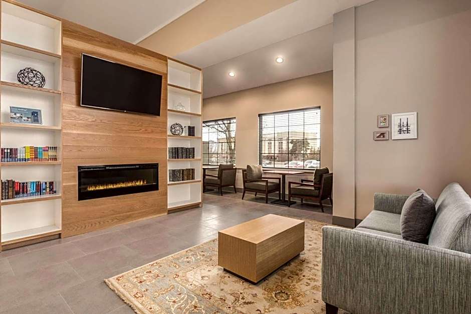 Country Inn & Suites by Radisson, Erie, PA