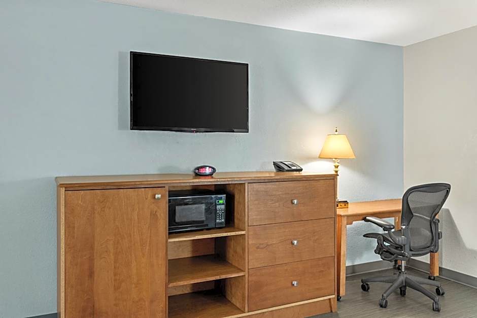 Americas Best Value Inn Carlisle