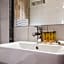 SOWELL HOTELS Le Parc & Spa