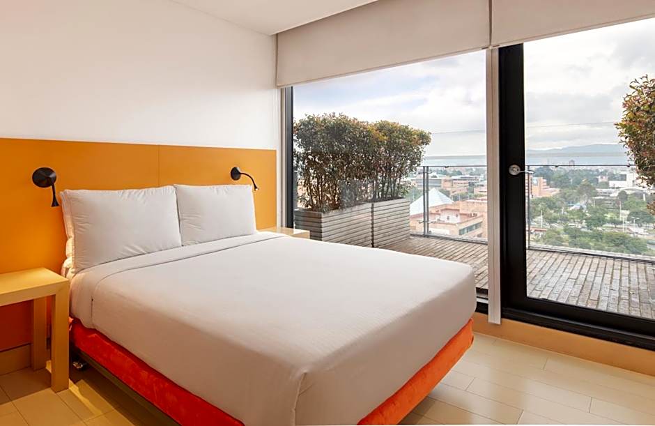 Fairfield by Marriott Bogota Embajada