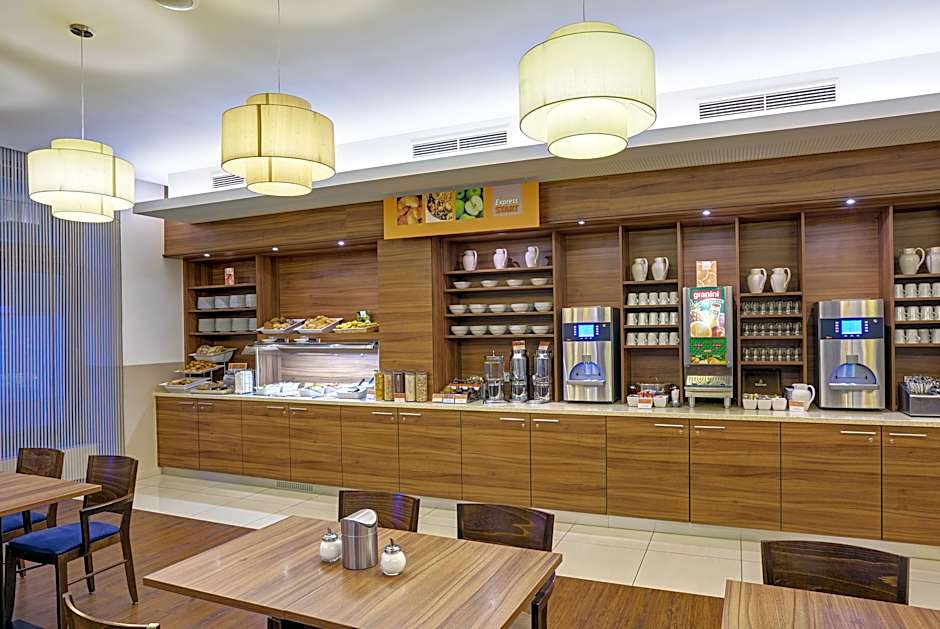 Premier Inn Frankfurt City Centre