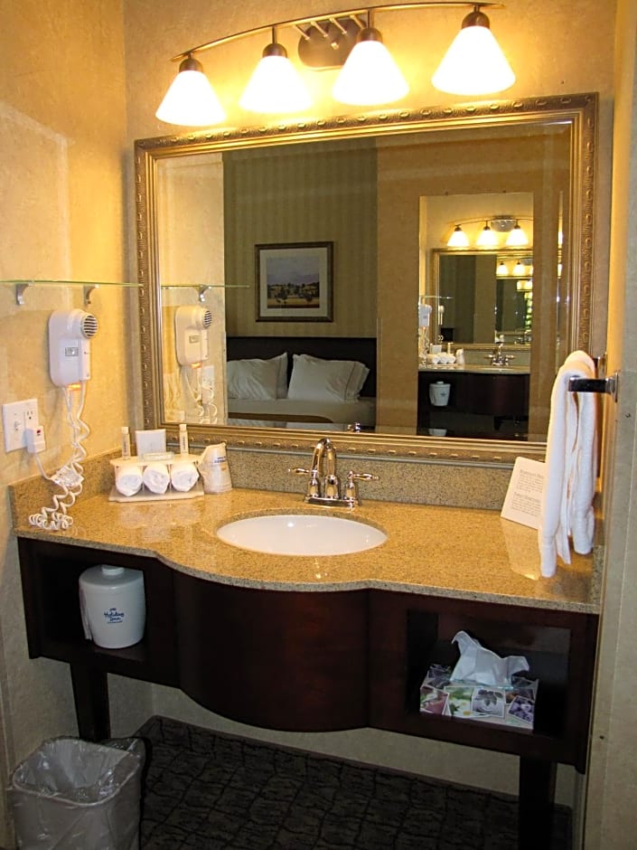 Holiday Inn Express Wenatchee