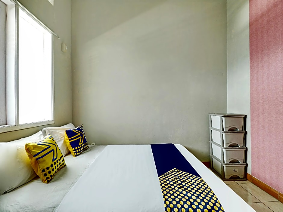 SPOT ON 91135 Hanami Syariah