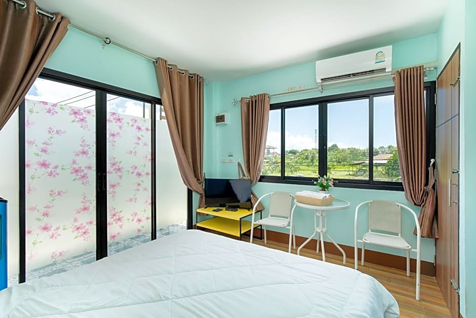 Brown Home Sattahip @ 19