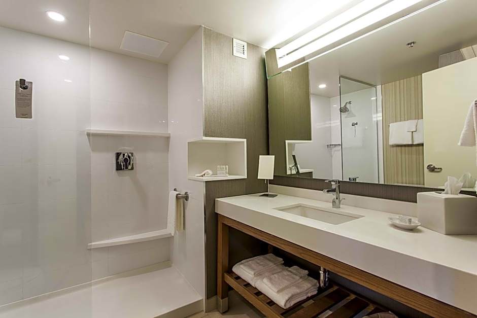 Courtyard by Marriott Montreal West Island/Baie D'Urfe