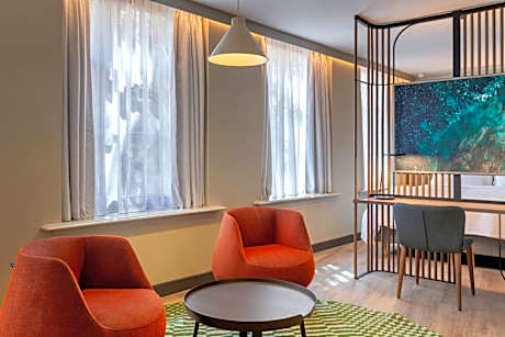 Studio King Room with Sofa Bed