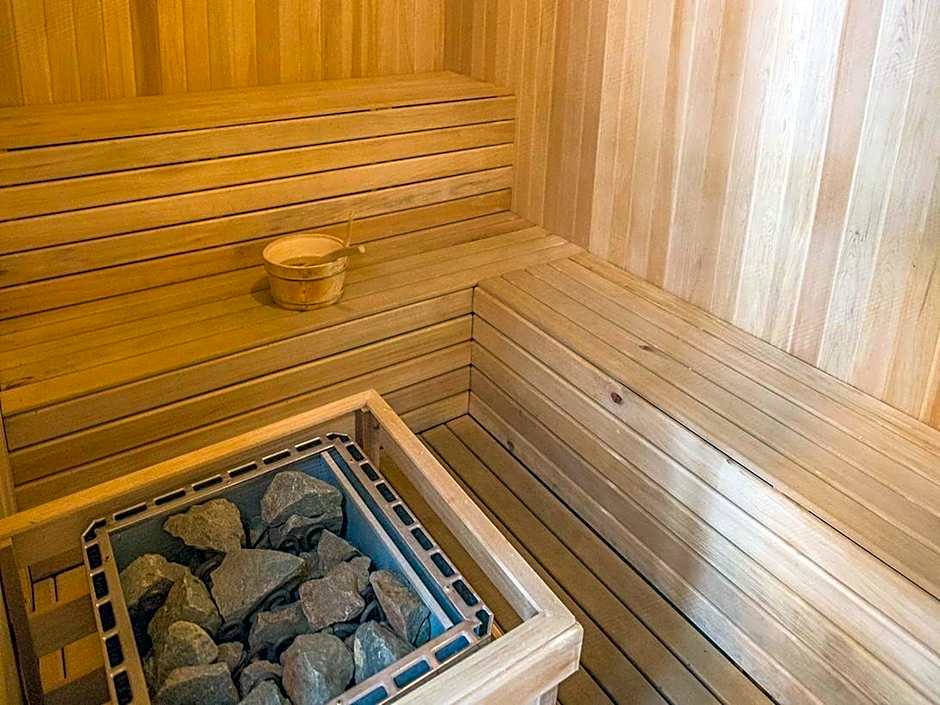 The Shore Hotel & Residences