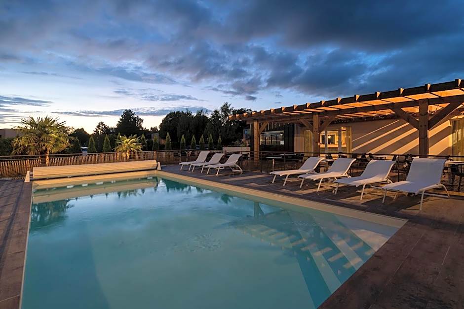 Sure Hotel by Best Western Caen Memorial