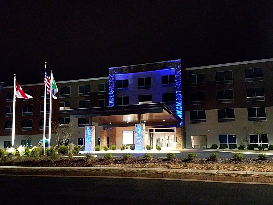 Holiday Inn Express Hotel & Suites Decatur By IHG