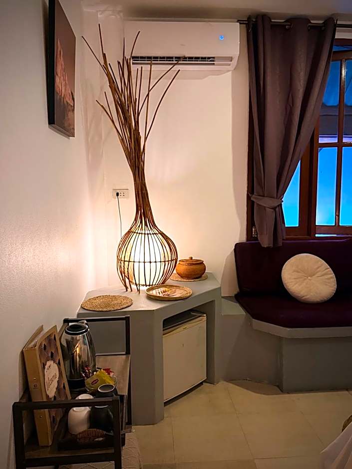 Alcove Bungalow