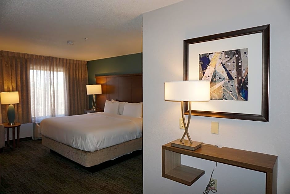 Staybridge Suites Columbia-Highway 63 & I-70 By IHG