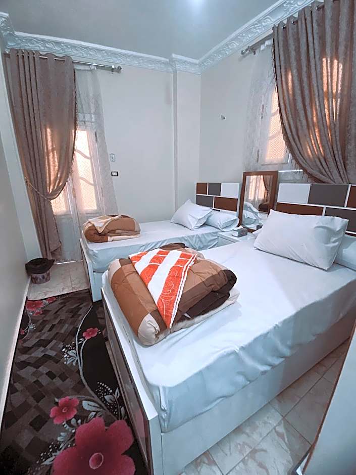 Sunrise shiny Nubian Guest House