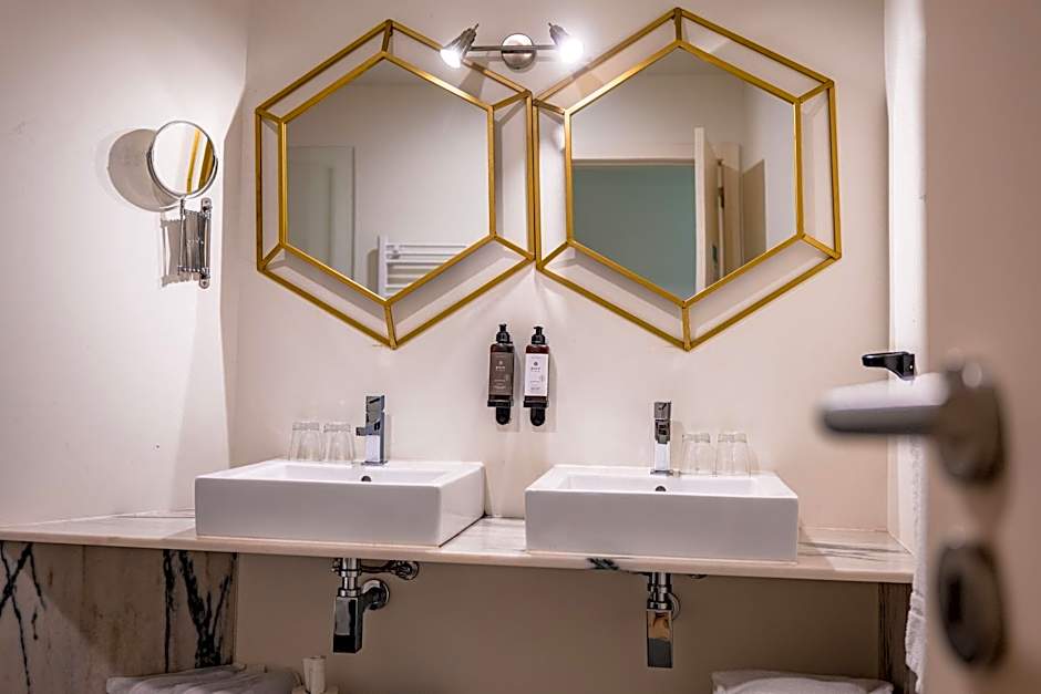 Monte Belvedere Hotel by Shiadu