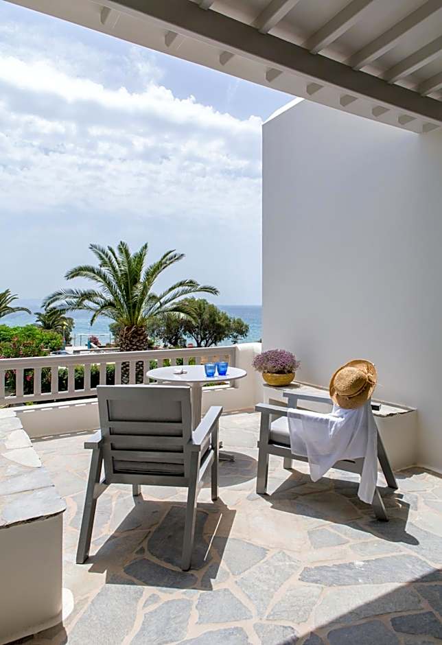 Byzantio Beach Suites & Wellness