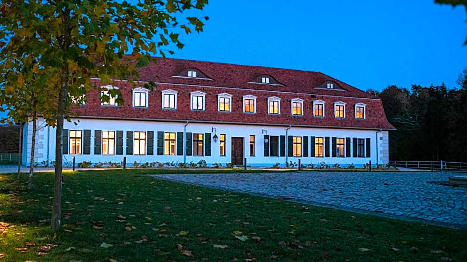 Gut Sarnow - Hotel und Restaurant