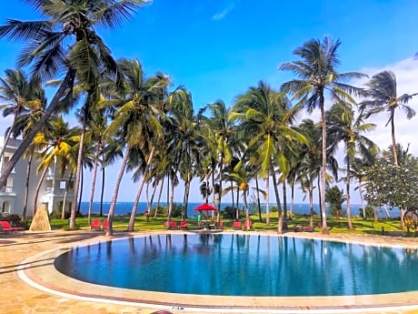 PrideInn Paradise Beach Resort and Spa